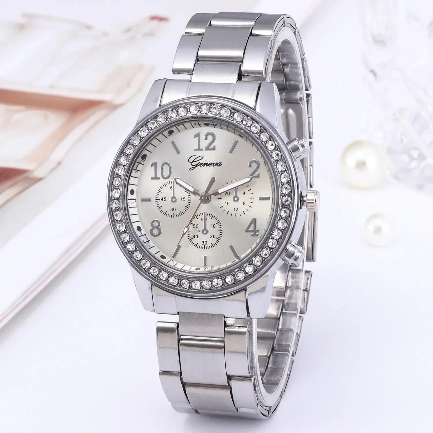 Women Watch with Fashionable Steel Band