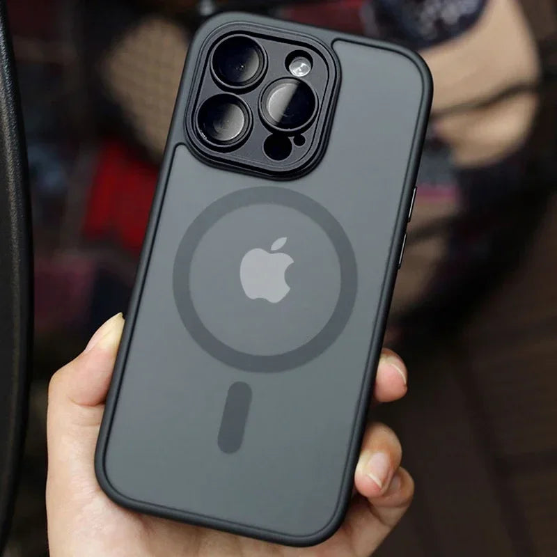 Strong Case for iPhone. Compatible with magsafe