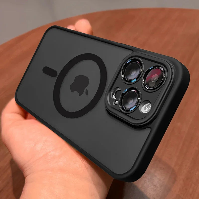 Strong Case for iPhone. Compatible with magsafe