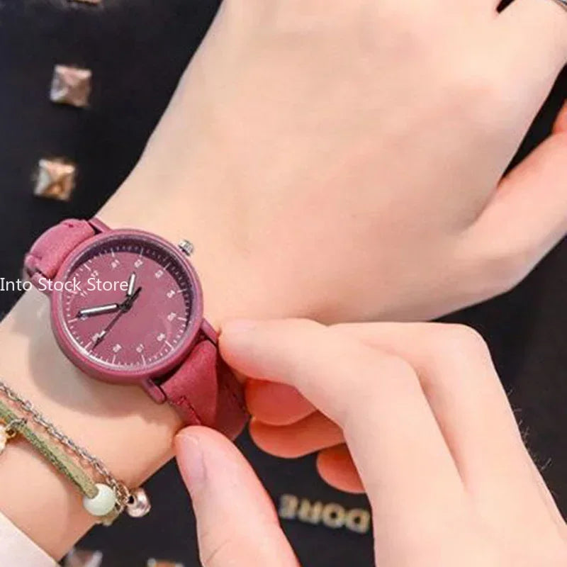 Women Watches PU Leather Strap Women Quartz Wristwatche