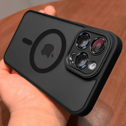 Strong Case for iPhone. Compatible with magsafe